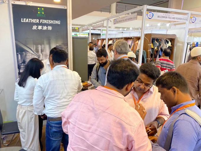 بيع بالجملة PSAF مجانا مضاد للماء مقاوم للماء للأنسجة الجلد أثاث الحامي العناية بالأثاث رشاش مضاد للماء 25